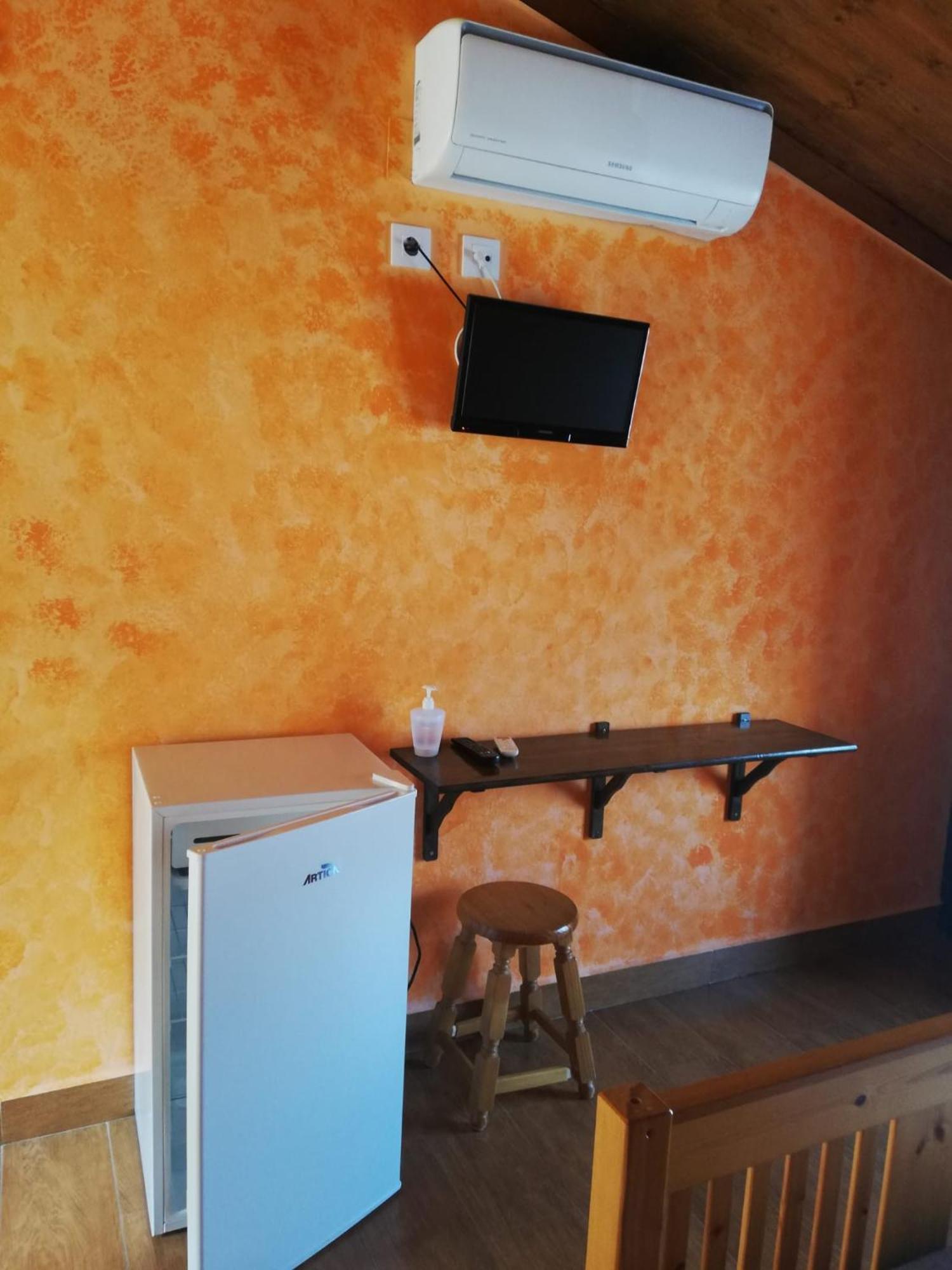 فندق Alojamiento Rural Los Carriles Enguídanos المظهر الخارجي الصورة